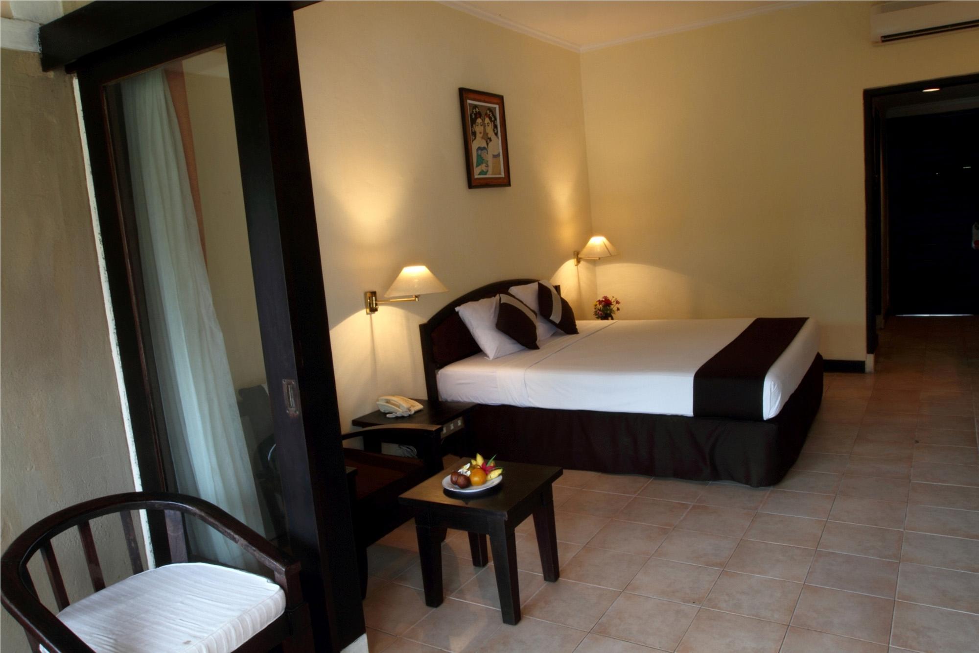 New Sunari Lovina Beach Resort Dış mekan fotoğraf